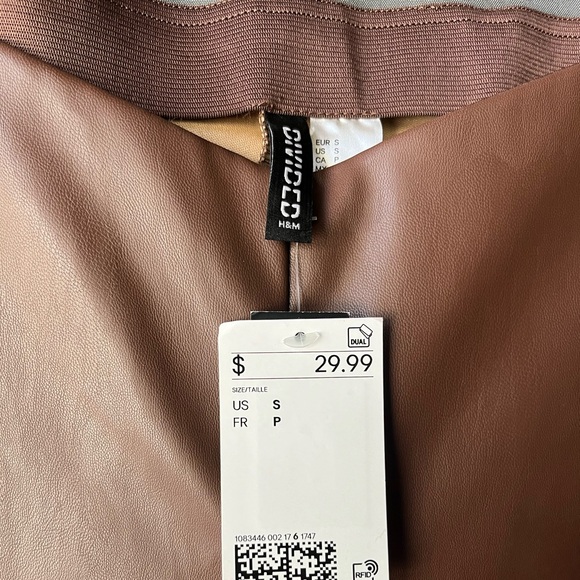 Divided H&M vegan “leather” pants with split hem - Picture 2 of 4